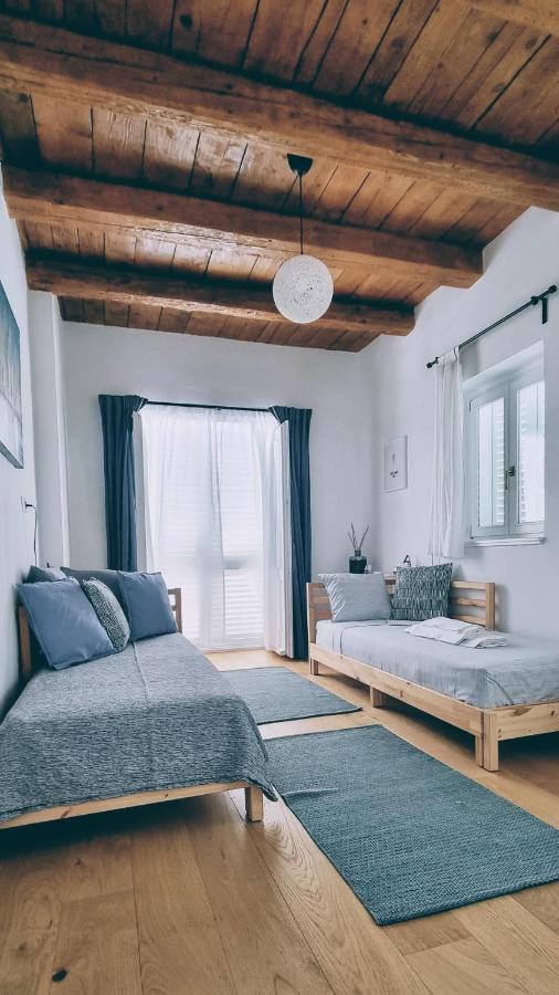 Rector'S Villa - Charming Retreat In Old Town With Jacuzzi In Private Courtyard Rab Town Bagian luar foto
